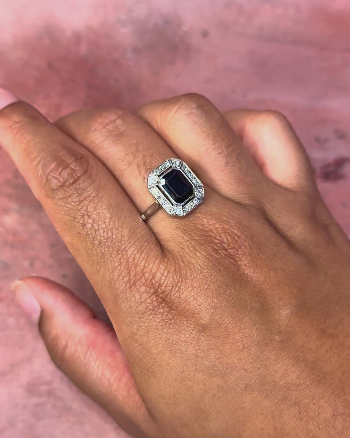 Bague Art-Déco Saphir 2.62 carats &amp; Diamants 0.22 carat 4.45g "Laure"