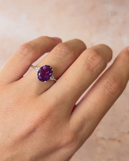 Bague Trilogie Améthyste 2.35 carats &amp; Topazes Blanches "April"