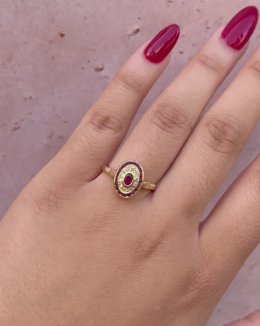 Anillo estilo Art Déco con rubí de 0,68 quilates y diamantes "Roxane"