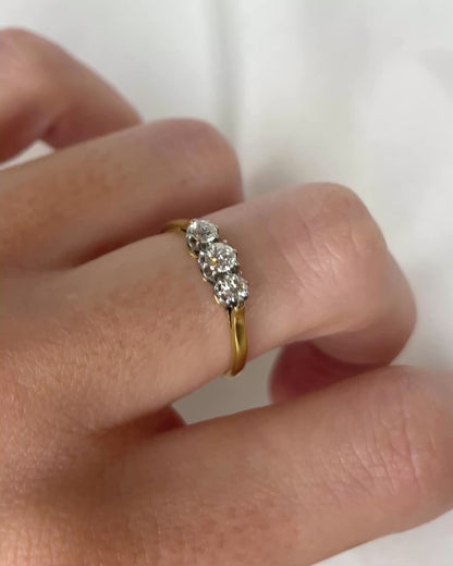 Bague Trilogie Diamants 0.55 carat &quot;Mia&quot;