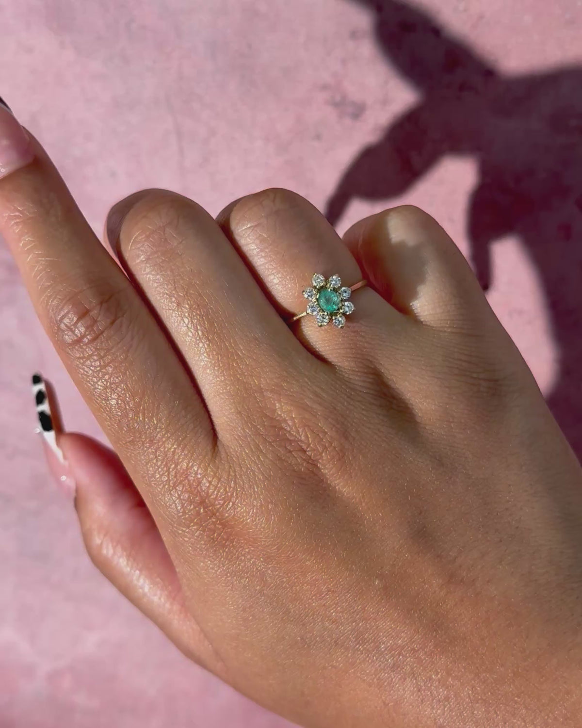 Bague Marguerite Émeraude Colombienne &amp; Diamants 0.40 carat "Corinne"