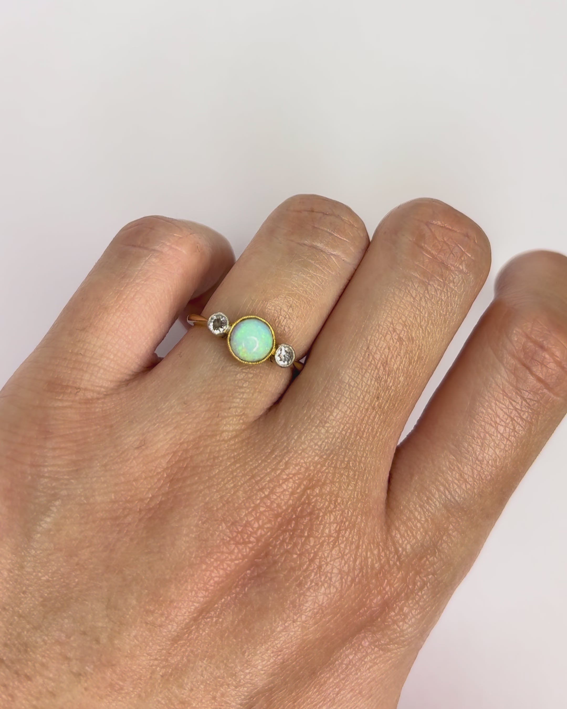 Bague Trilogie Art Déco Opale &amp; Diamants &quot;Esther&quot;