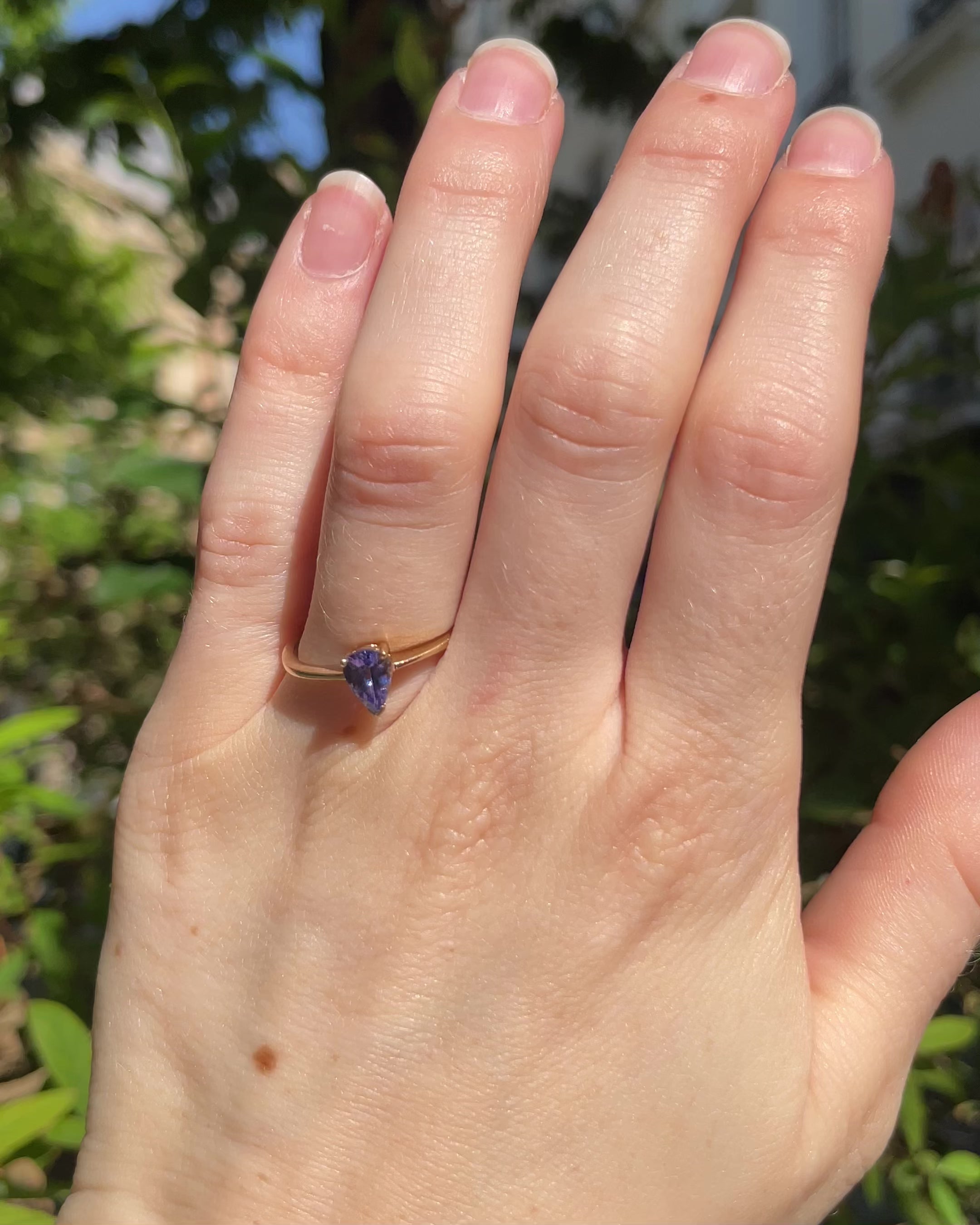 Bague Solitaire Tanzanite 0.75 carat &quot;Mariane&quot;