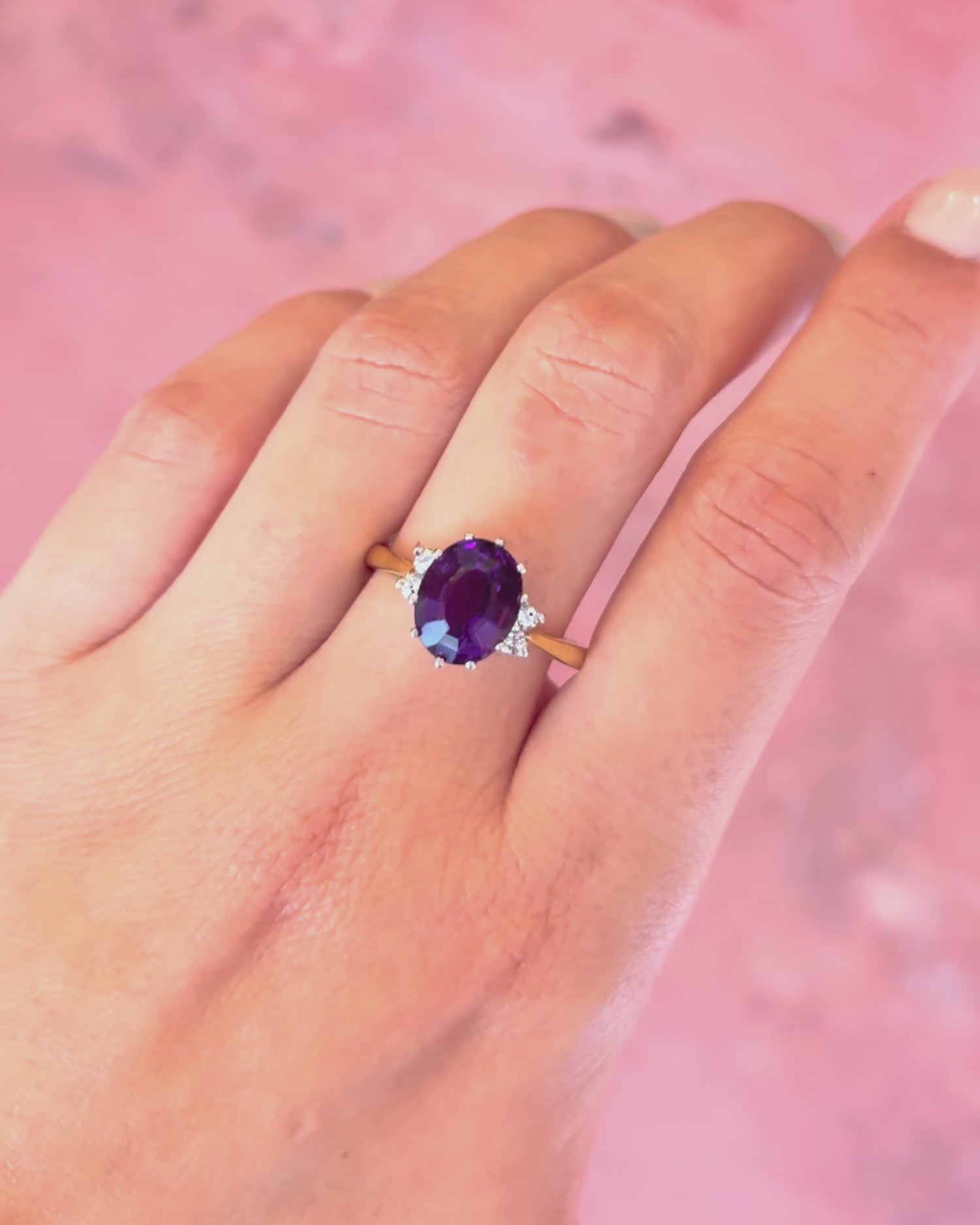 Amethyst Trilogy Ring 2.95 carats, Diamonds &amp; Gold 4.46 g “Anaïze”