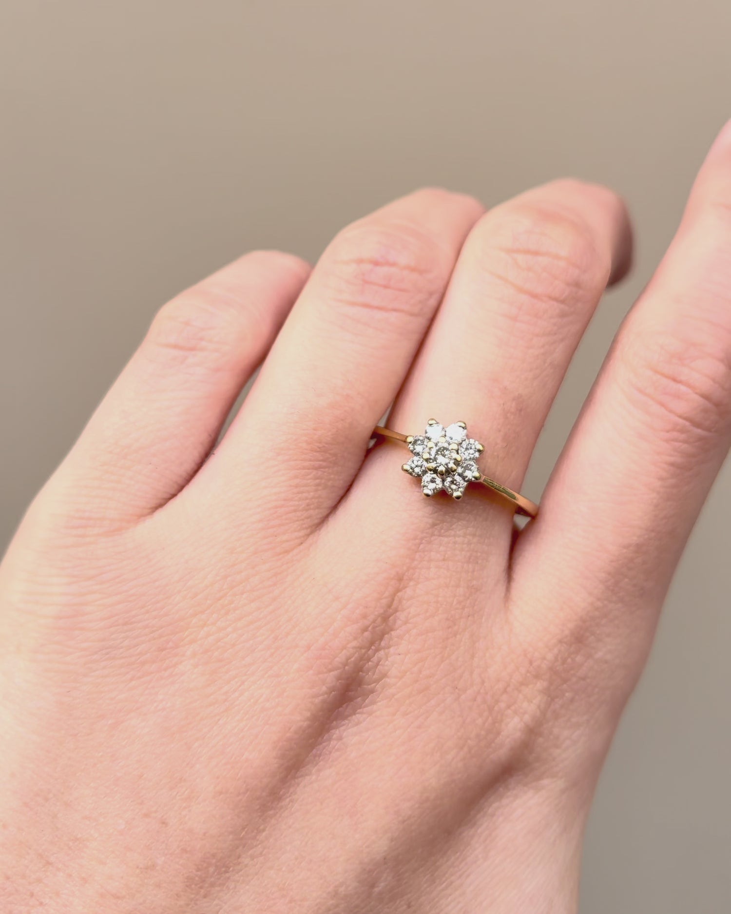 Bague Marguerite Diamants 0.50 carat "Aria"