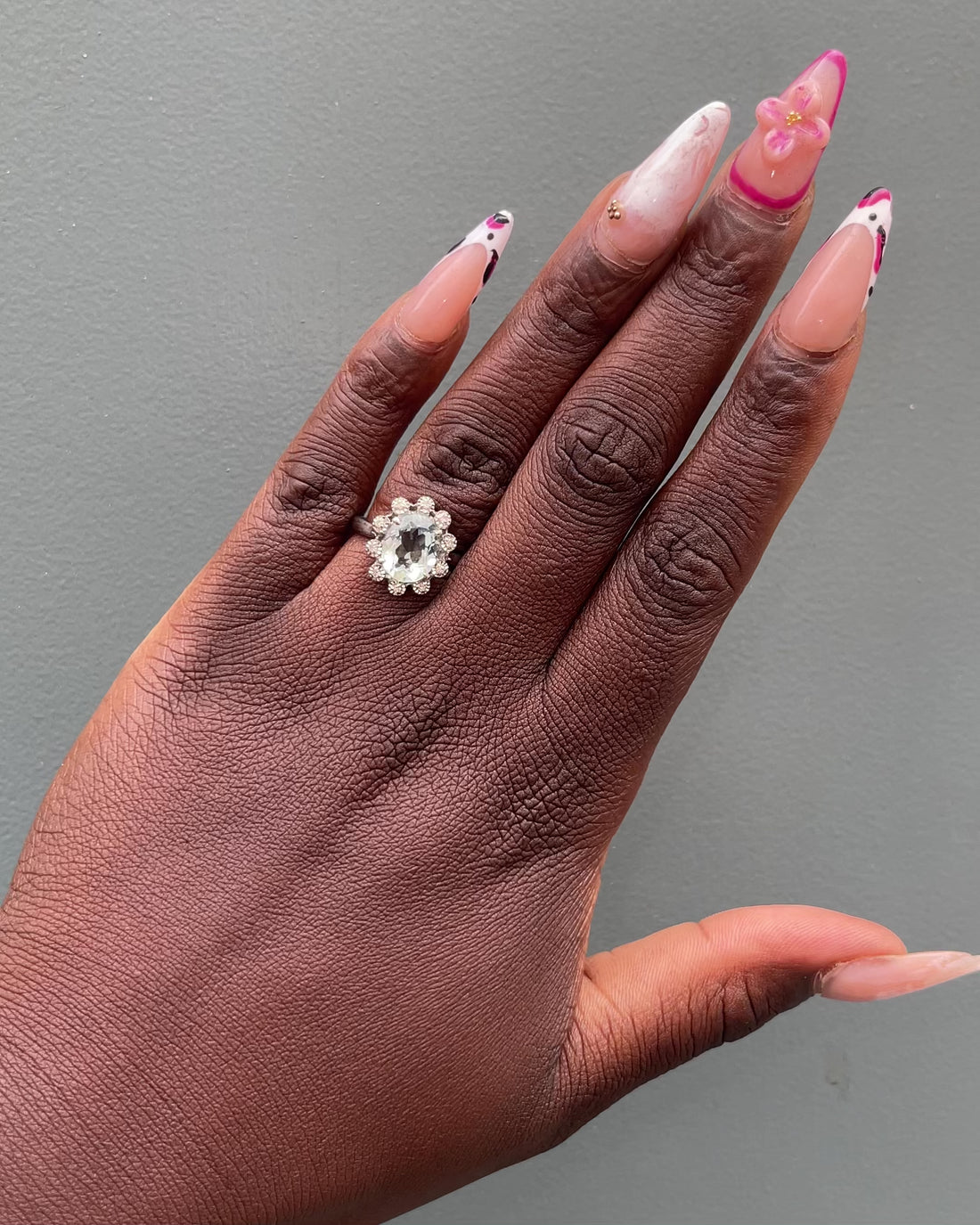 Bague Marguerite Aigue-Marine 2.30 carats &amp; Diamants &quot;Inaya&quot;