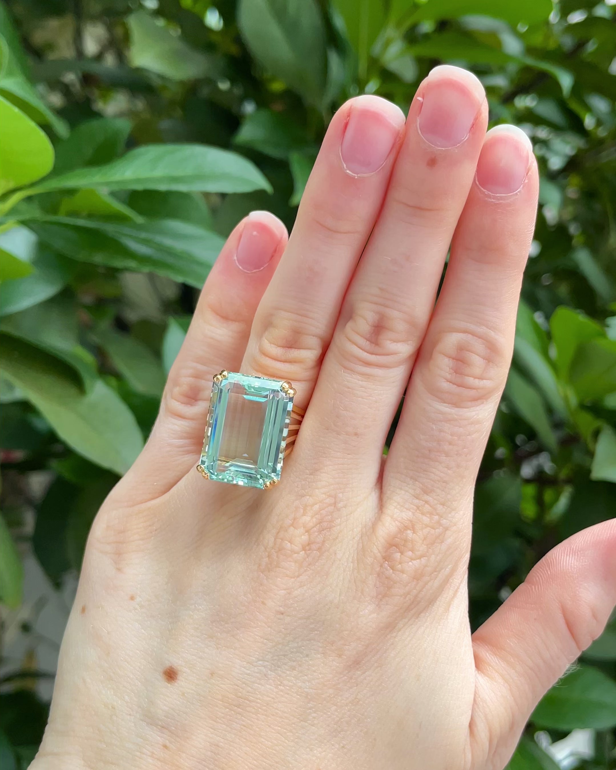 Cocktail Aigue-Marine 22.20 Carats "Luna"