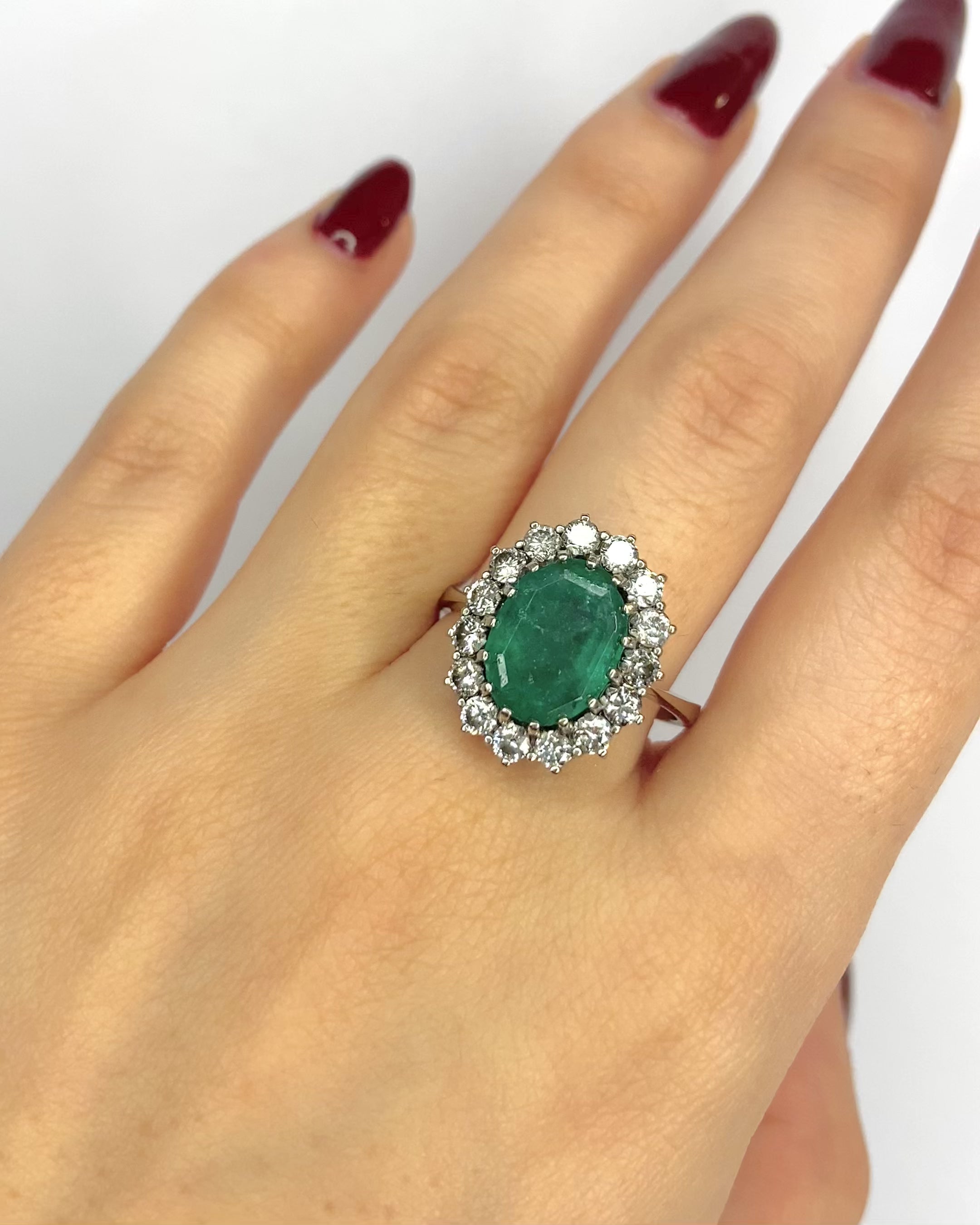 Marguerite Emerald 4 Carat &amp; Diamonds 0.90 Carat Ring "Norah"