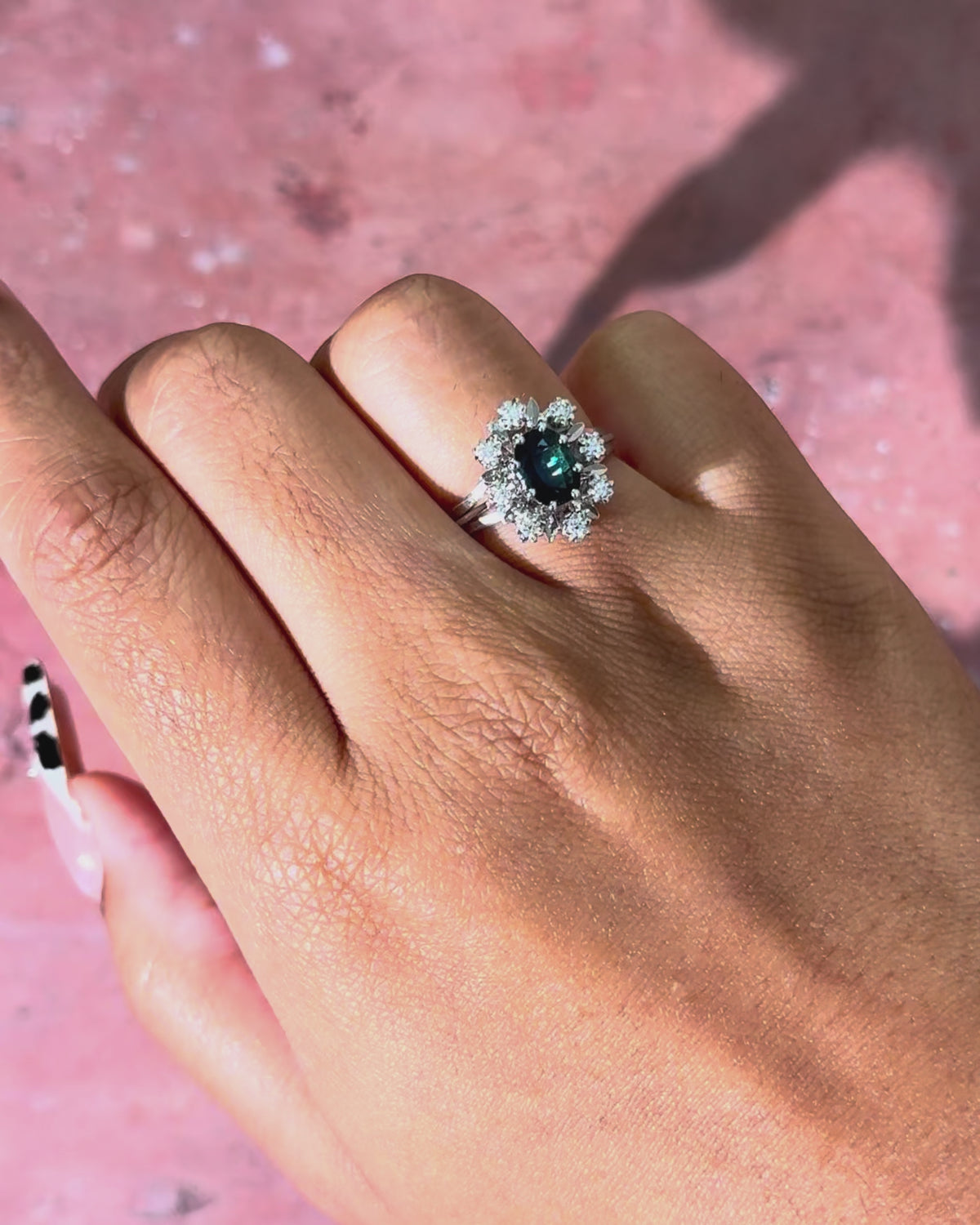 Bague Marguerite Saphir 1.20 carat &amp; Diamants "Julienne"