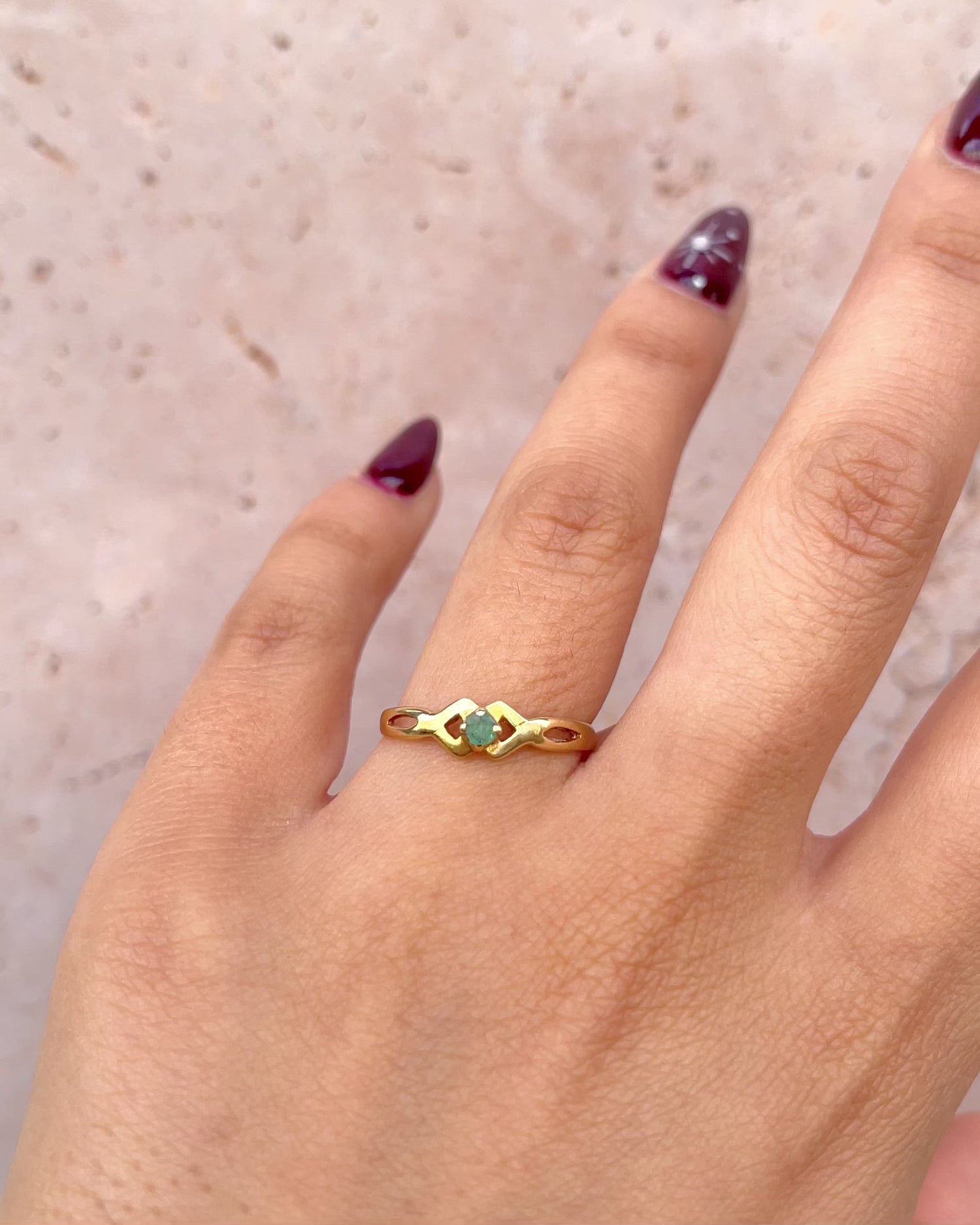 Solitaire Emerald Ring "Billy"