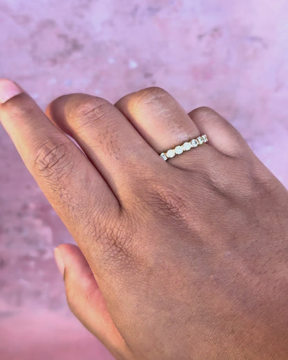 0.56 Carat Diamond Half-Alliance 2.8 mm "Simona"