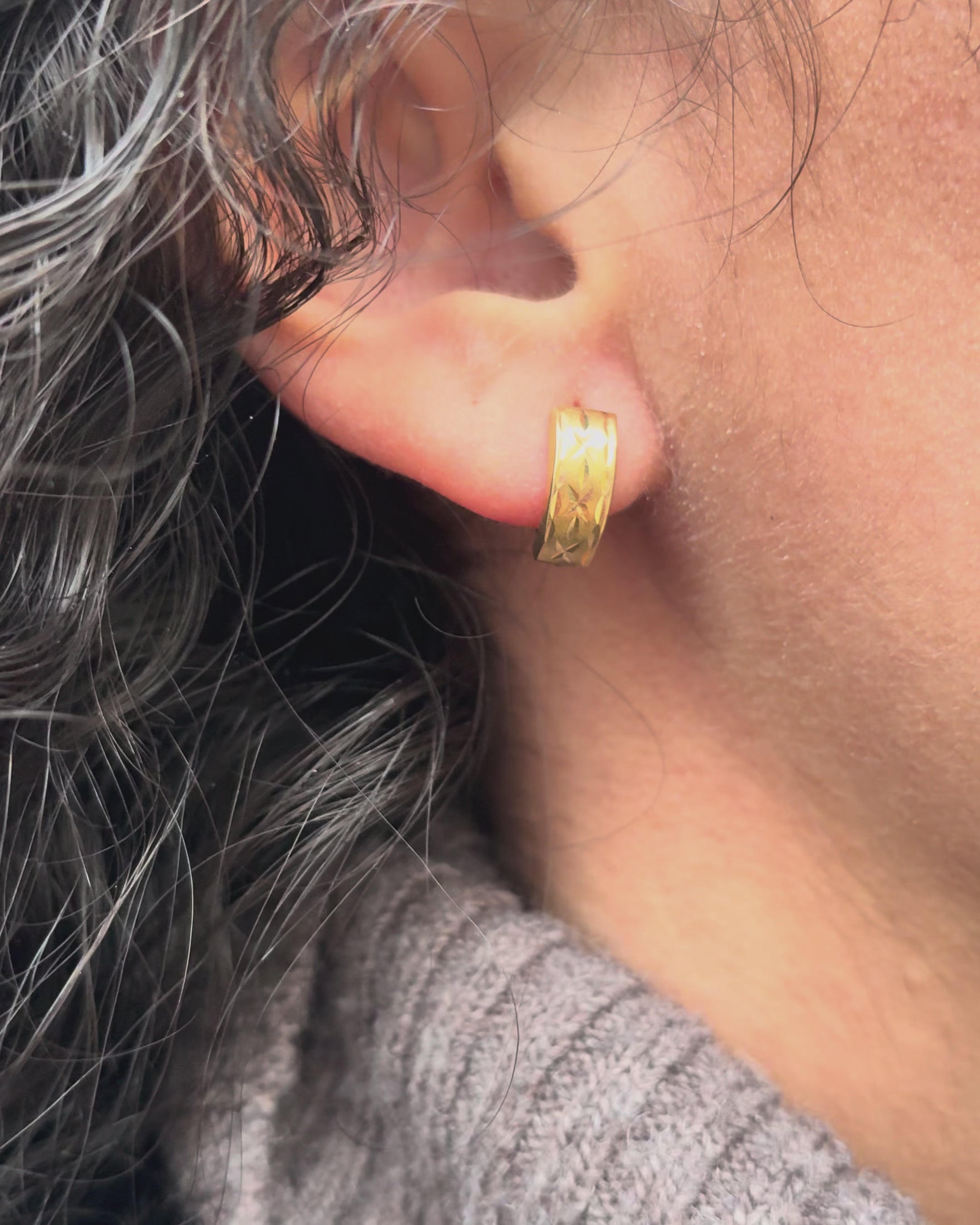 Yellow Gold Hoop Earrings "Marina"
