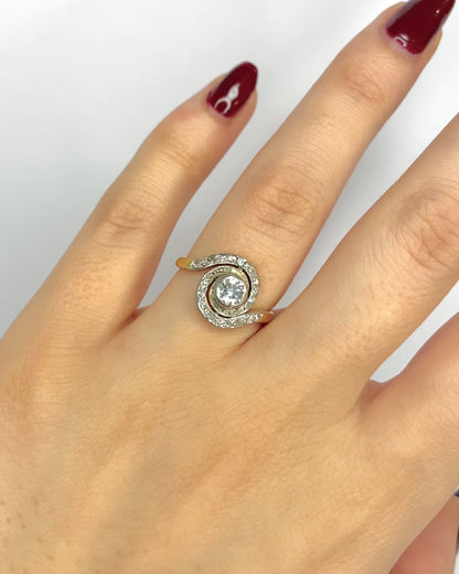 Anillo Tourbillon Estilo Art Nouveau Diamantes 0,67 quilates "Alexandra"