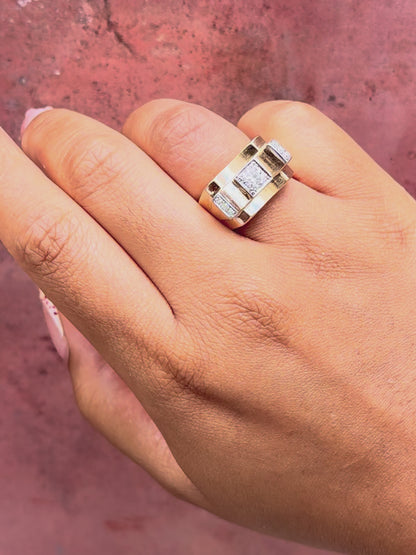 Cassie Tank Ring with 0.57-carat Diamonds &amp; 18-Carat Gold, 8.86 g