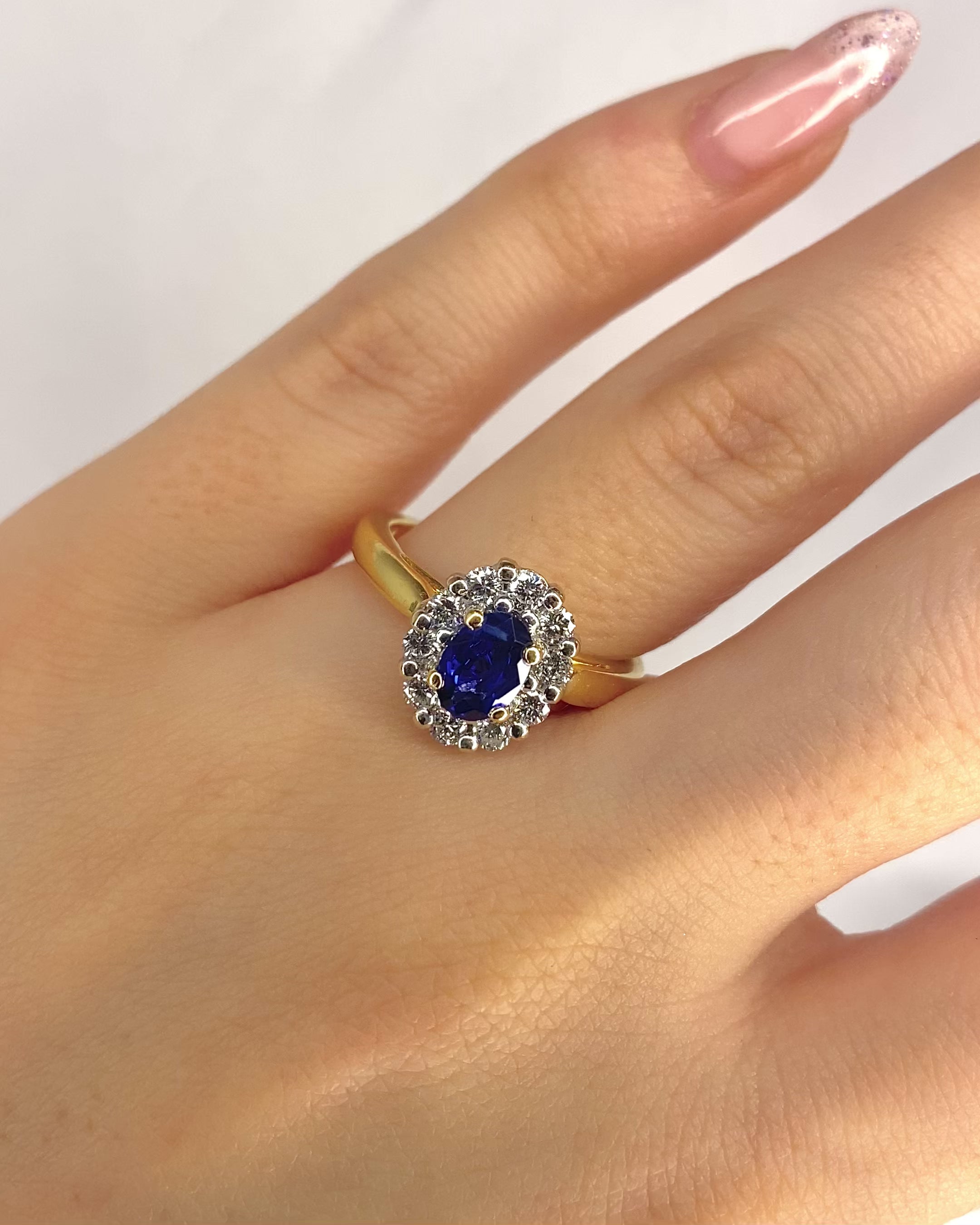 Bague Marguerite Saphir 1.30 carat &amp; Diamants 0.50 carat "Amalia"