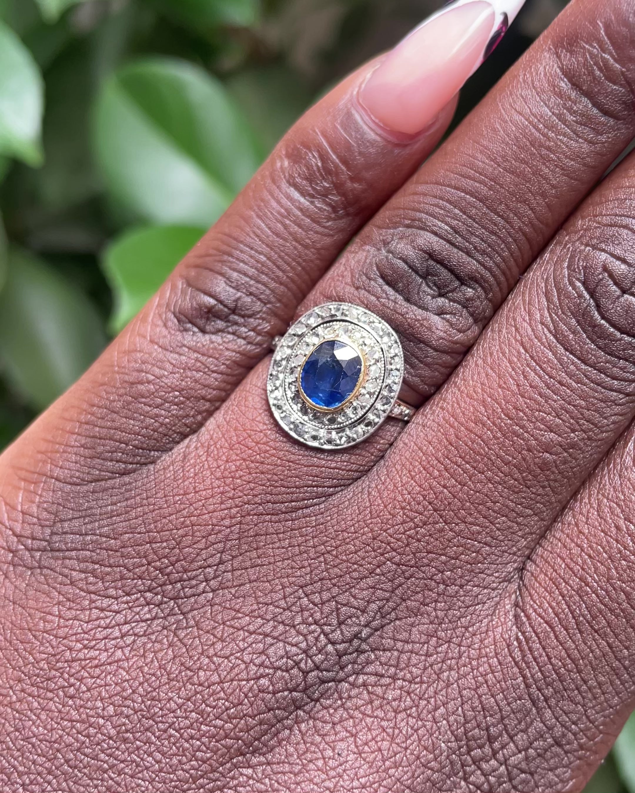 Bague Art Déco Saphir 1.10 carat &amp; Diamants “Jocaste”
