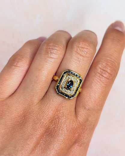 Bague Style Art-Déco Saphir 0.97 carat, Diamants &amp; Or 4,1g "Abigaelle"
