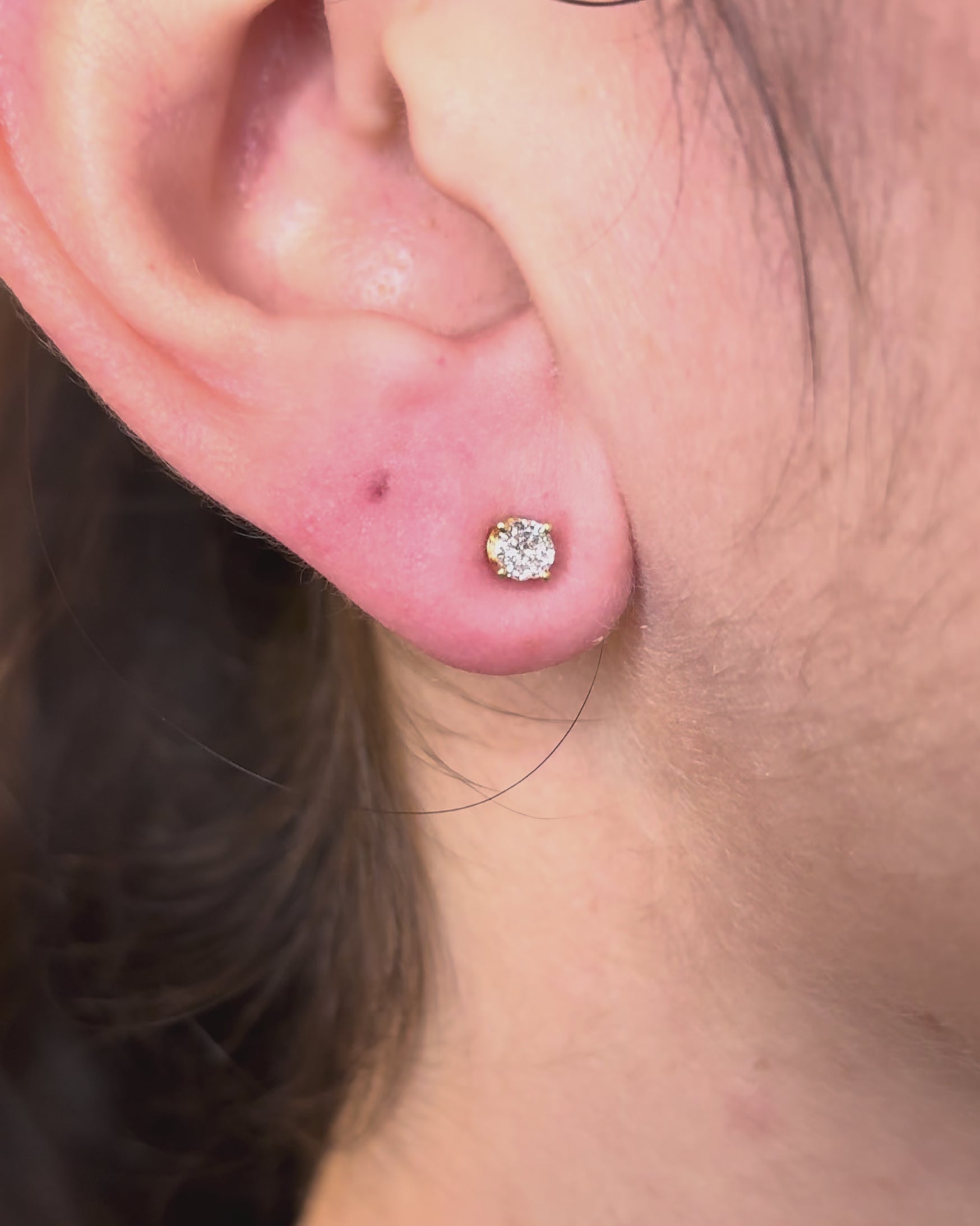 Pendientes de botón con diamantes 0.30 quilates &quot;Serine&quot;