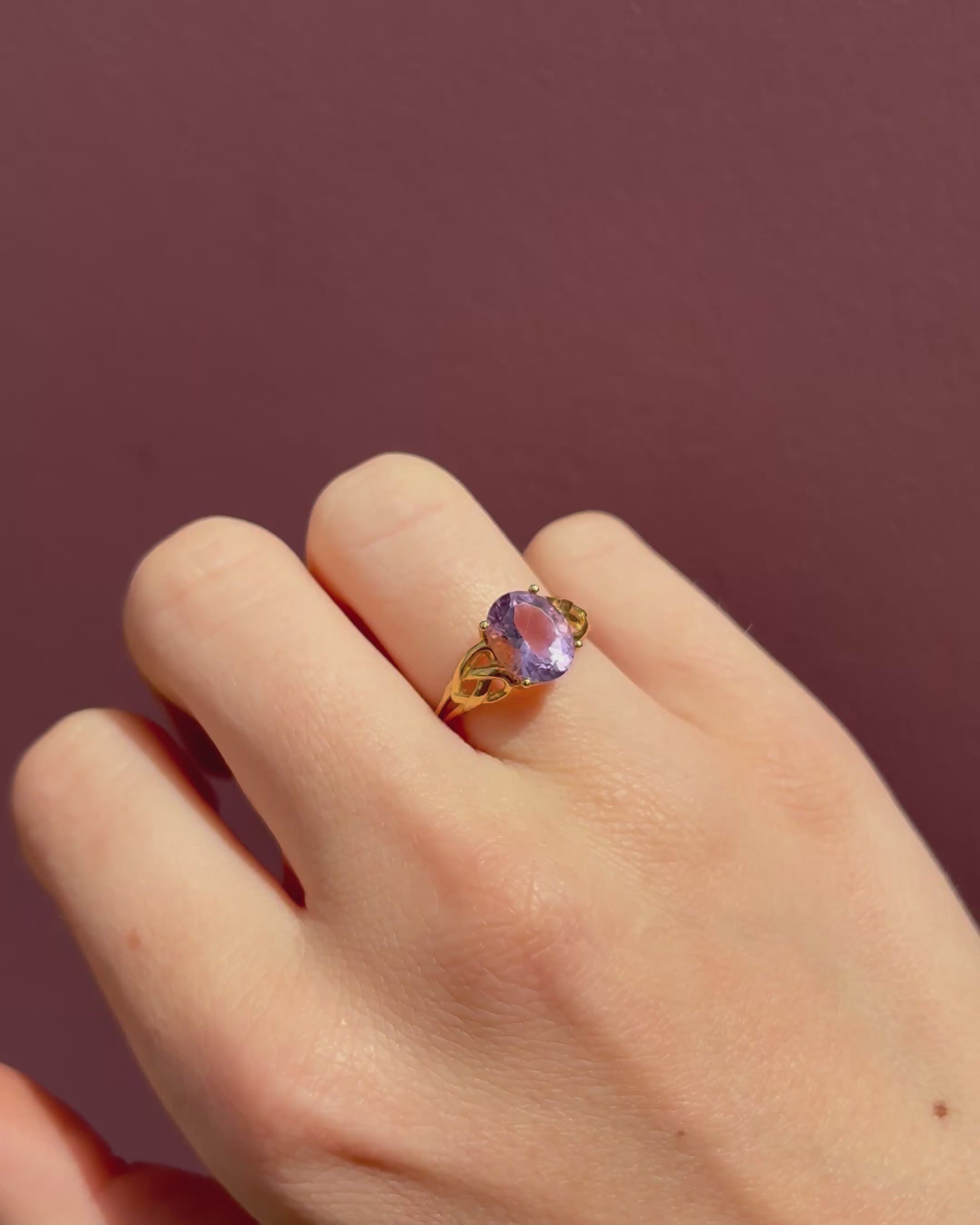 Anillo Cóctel Amatista 2.30 quilates "Amélie"