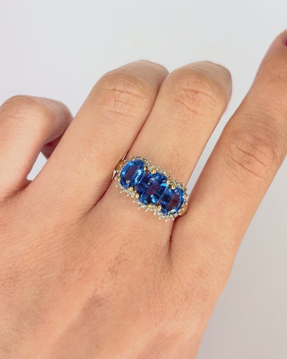 Anillo Trilogía Cianitas 2.80 quilates y Diamantes "Adela"