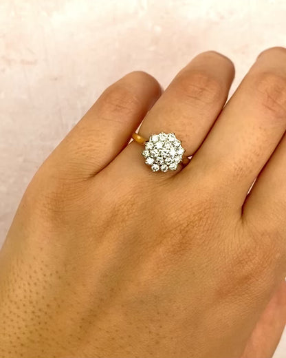 Marguerite Diamond Ring 0.95 Carat "Dina"