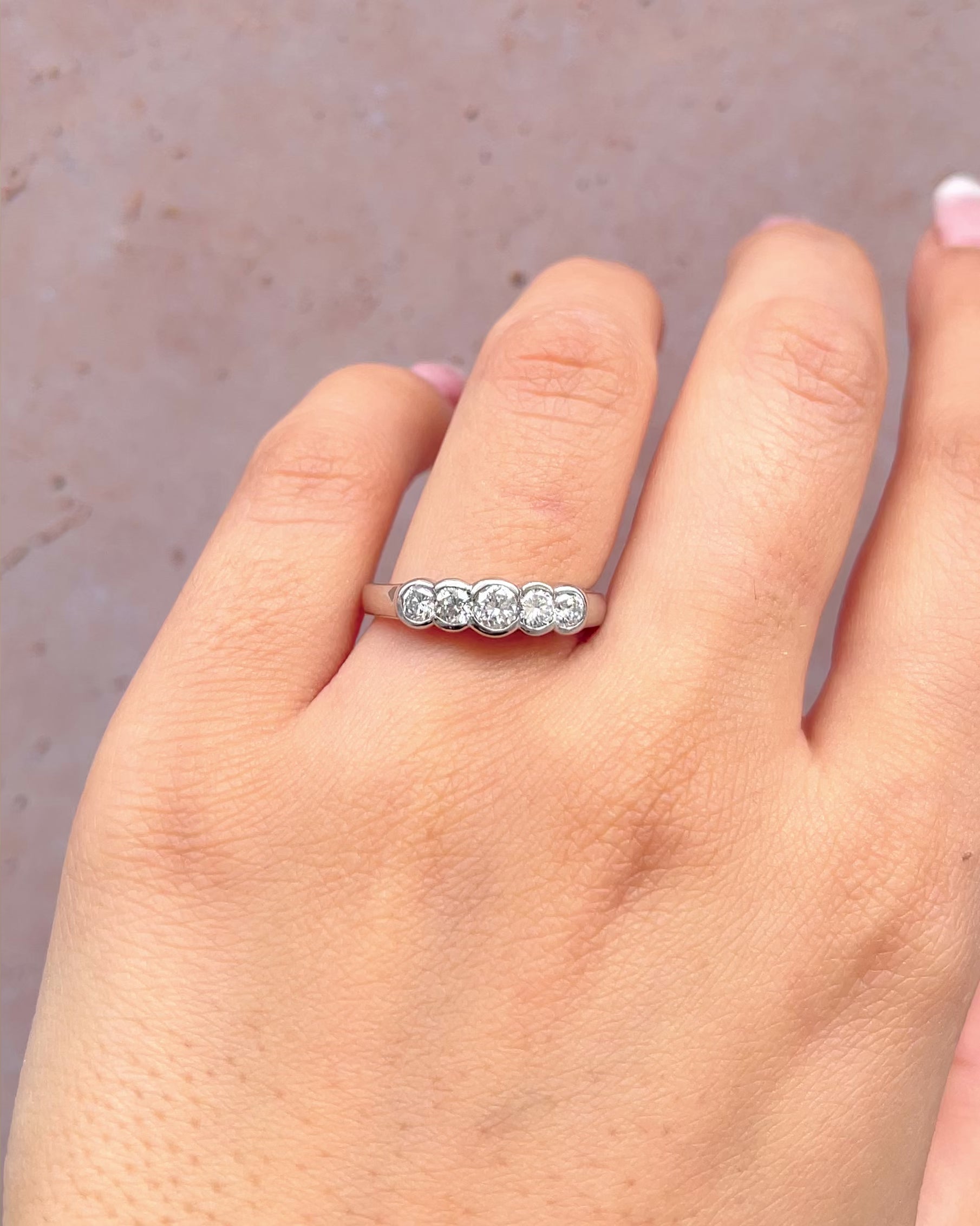 Bague Rivière Diamants 0.70 carat "Zina"