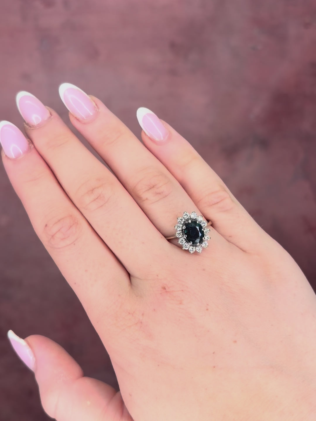 Bague Marguerite Saphir 2.02 carats &amp; Diamants 0.42 carat "Valérianne"