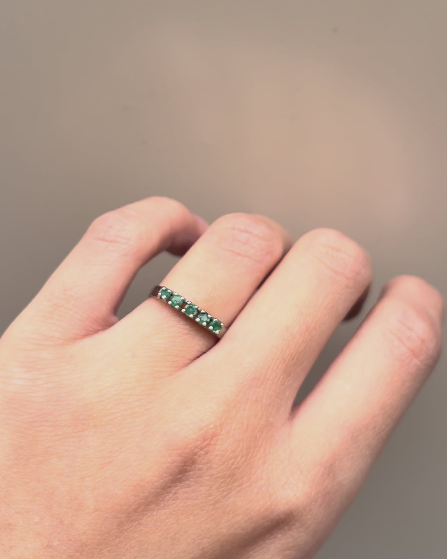 Half-alliance 5 Emeralds &quot;Georgia&quot;