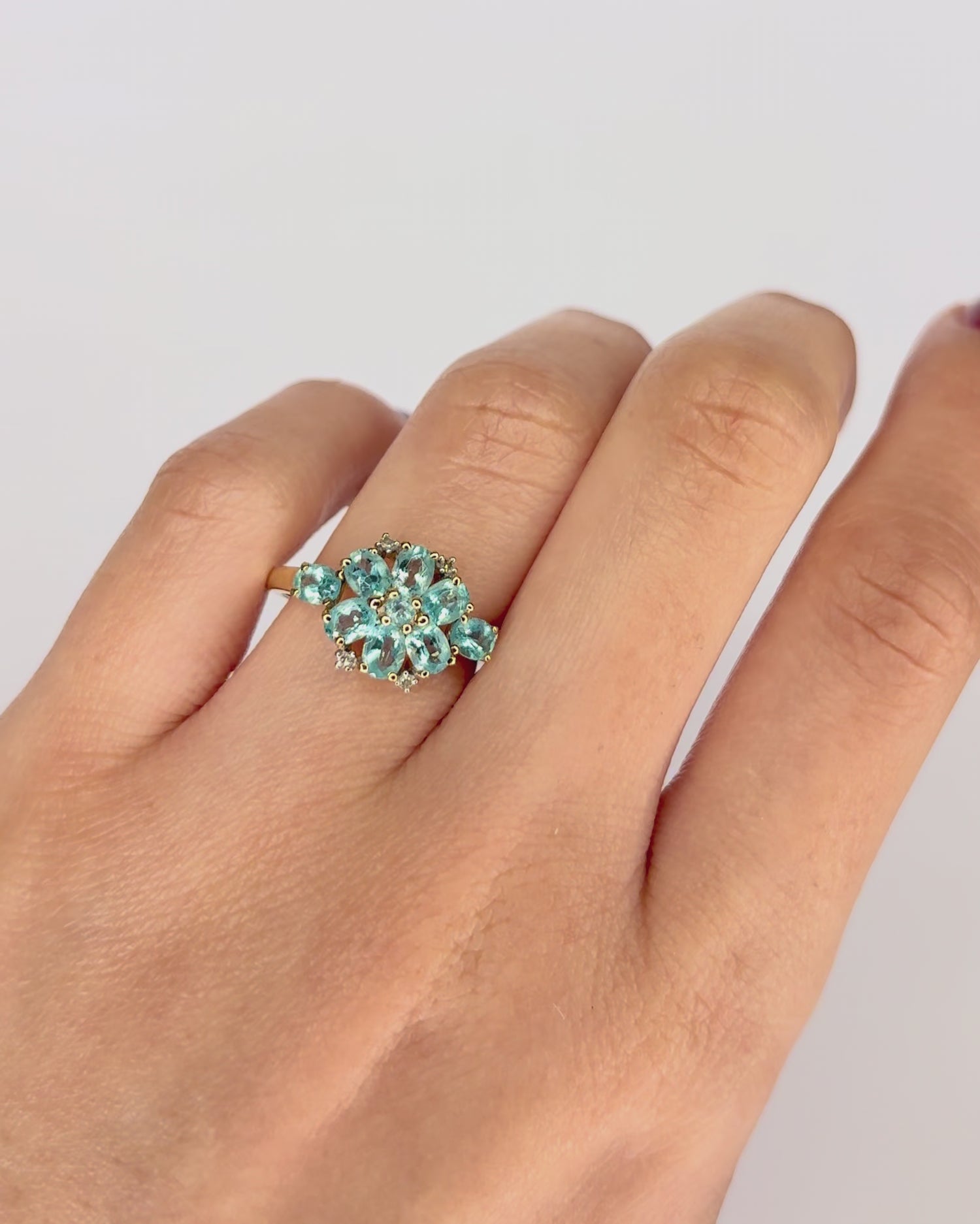 Bague Marguerite Apatites 1.65 carat &amp; Diamants "Rina"