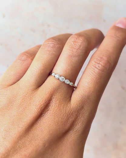 Bague Rivière Diamants 0.25 carat "Léna"