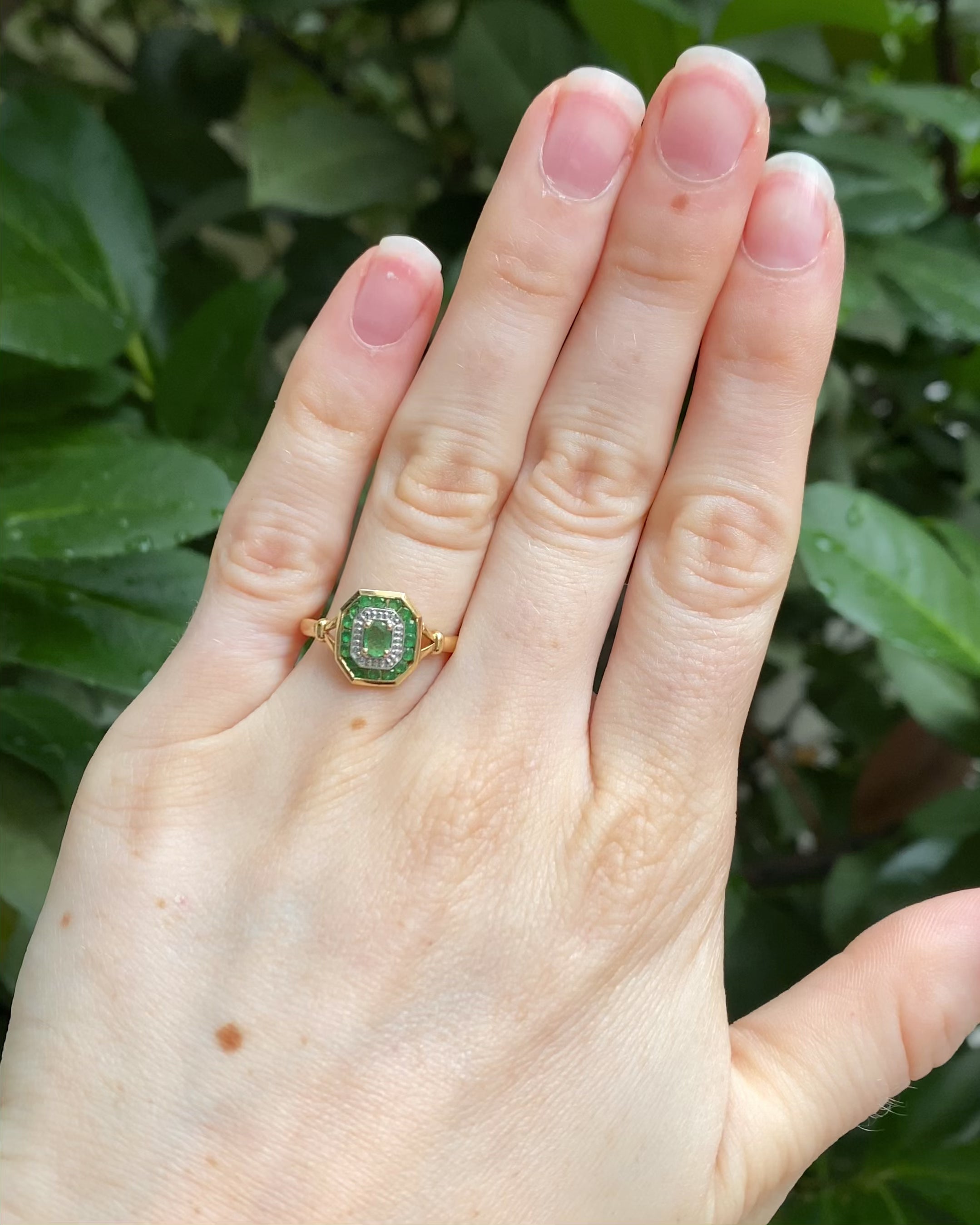 Bague Style Art-Déco Emeraudes 0.47 carats &amp; Diamants "Azilis"