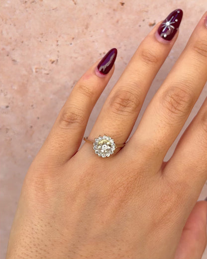 Anillo Marguerite 15 Diamantes 0,47 quilates "Maria"