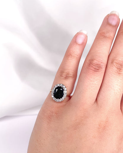 Anillo Marguerite Zafiro 3.84 quilates y Diamantes "Wendy"