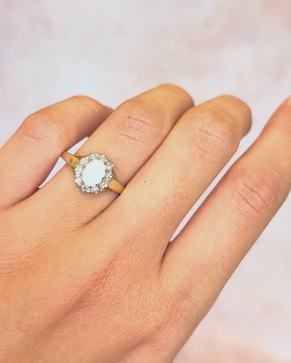 Anillo Margarita de Ópalo y Diamantes «Laura»