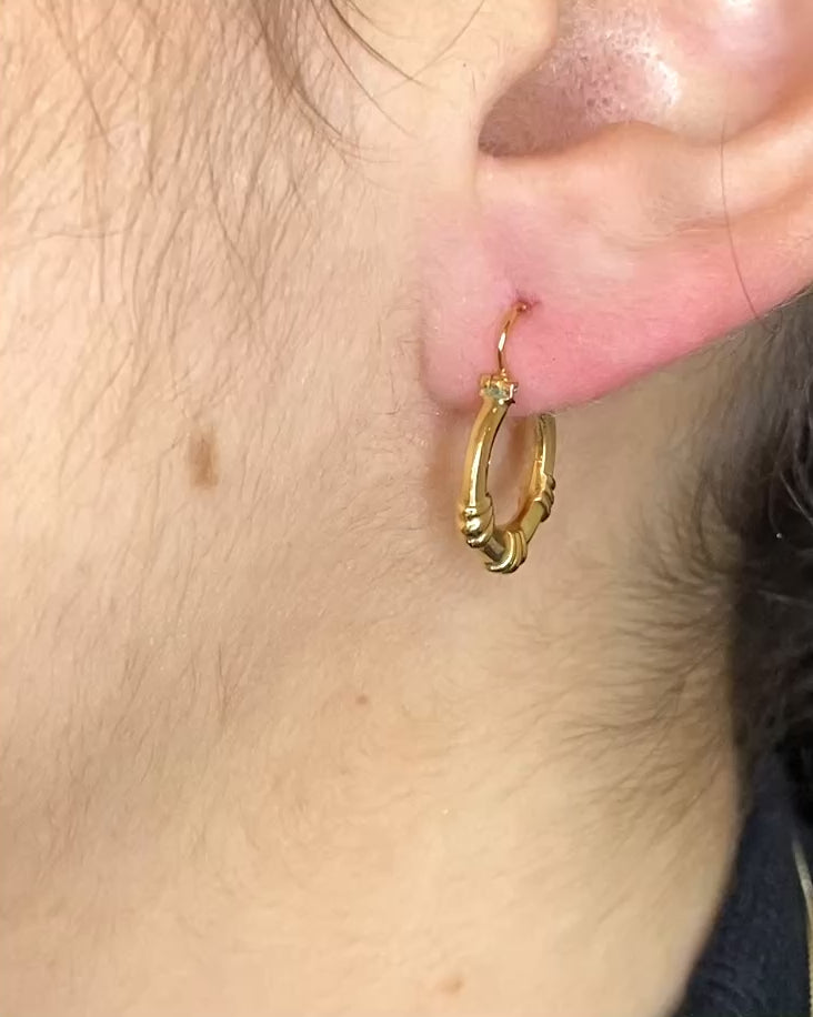 18 Carat Yellow Gold Hoop Earrings "Vedrana"