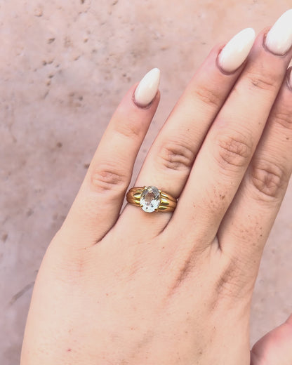 Anillo Solitario de Aro con Aguamarina 1.50 quilates "Oriana"