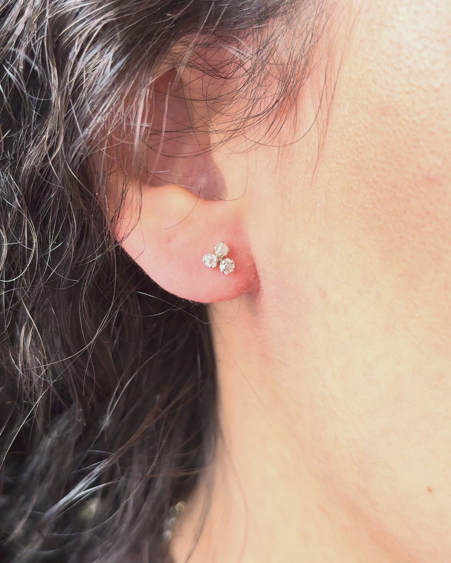 Diamond Stud Earrings 0.42 Carat "Lina"