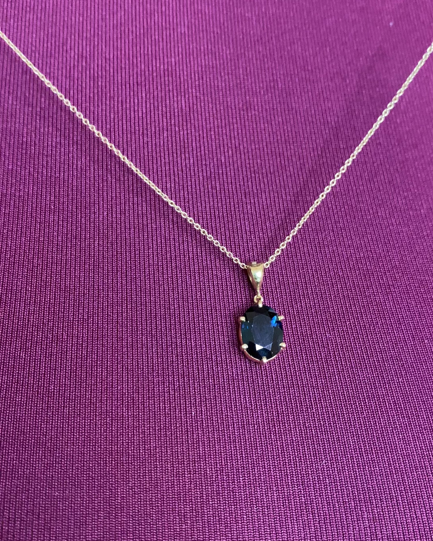 Pendentif Saphir 2.50 carats &quot;Kaylee&quot;