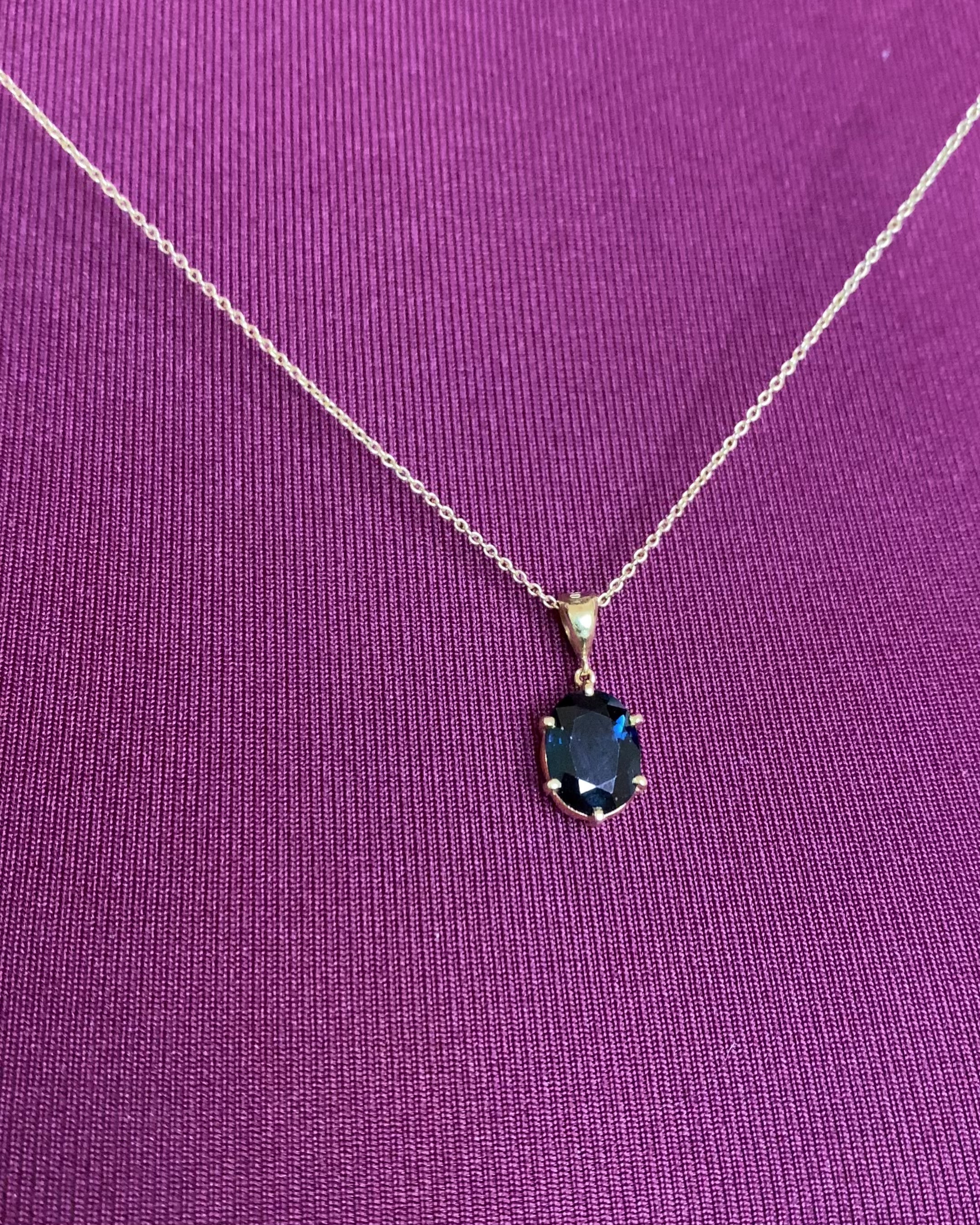Pendentif Saphir 2.50 carats &quot;Kaylee&quot;