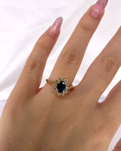 Anillo Margarita Zafiro 0,80 quilates y Diamantes 0,48 quilates "Milie"