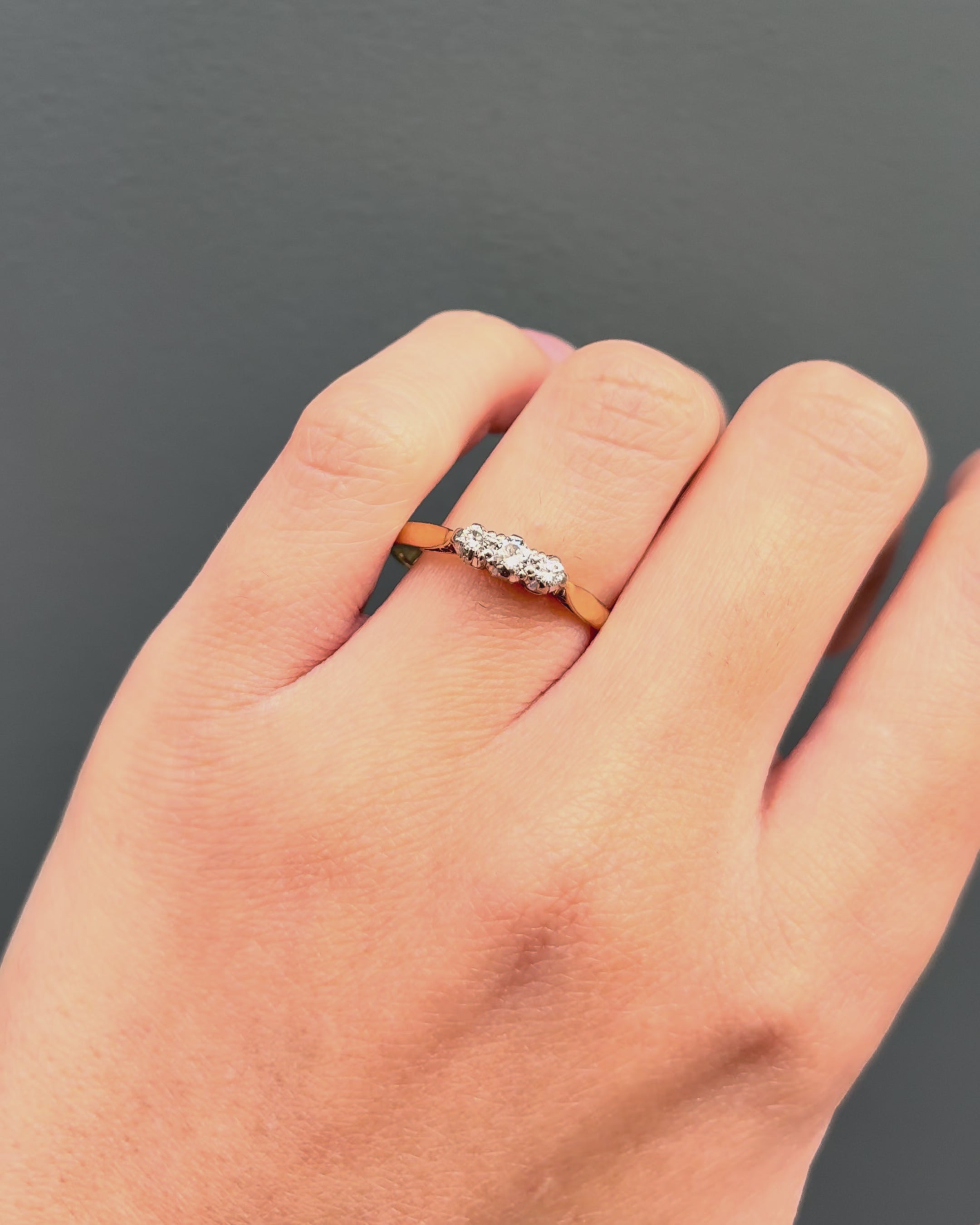 Bague Trilogie 3 Diamants "Enoha"