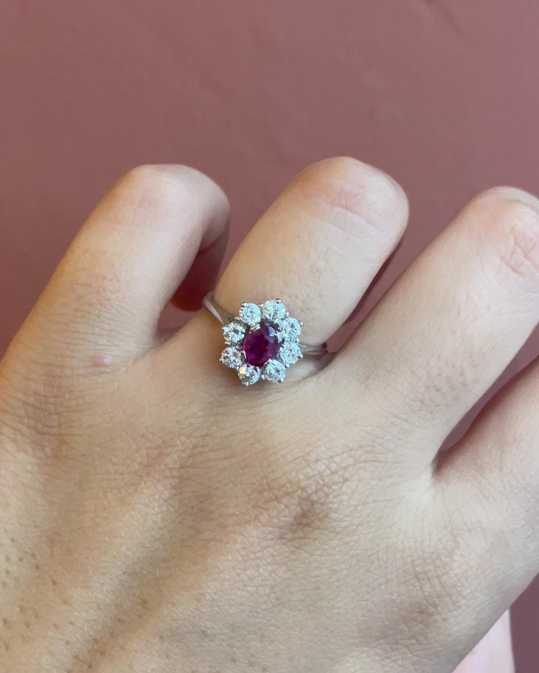 Bague Marguerite Rubis 0.32 carat &amp; Diamants “Liliana”