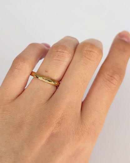 Alianza Oro Amarillo 18 quilates 2.9g "Ninna"