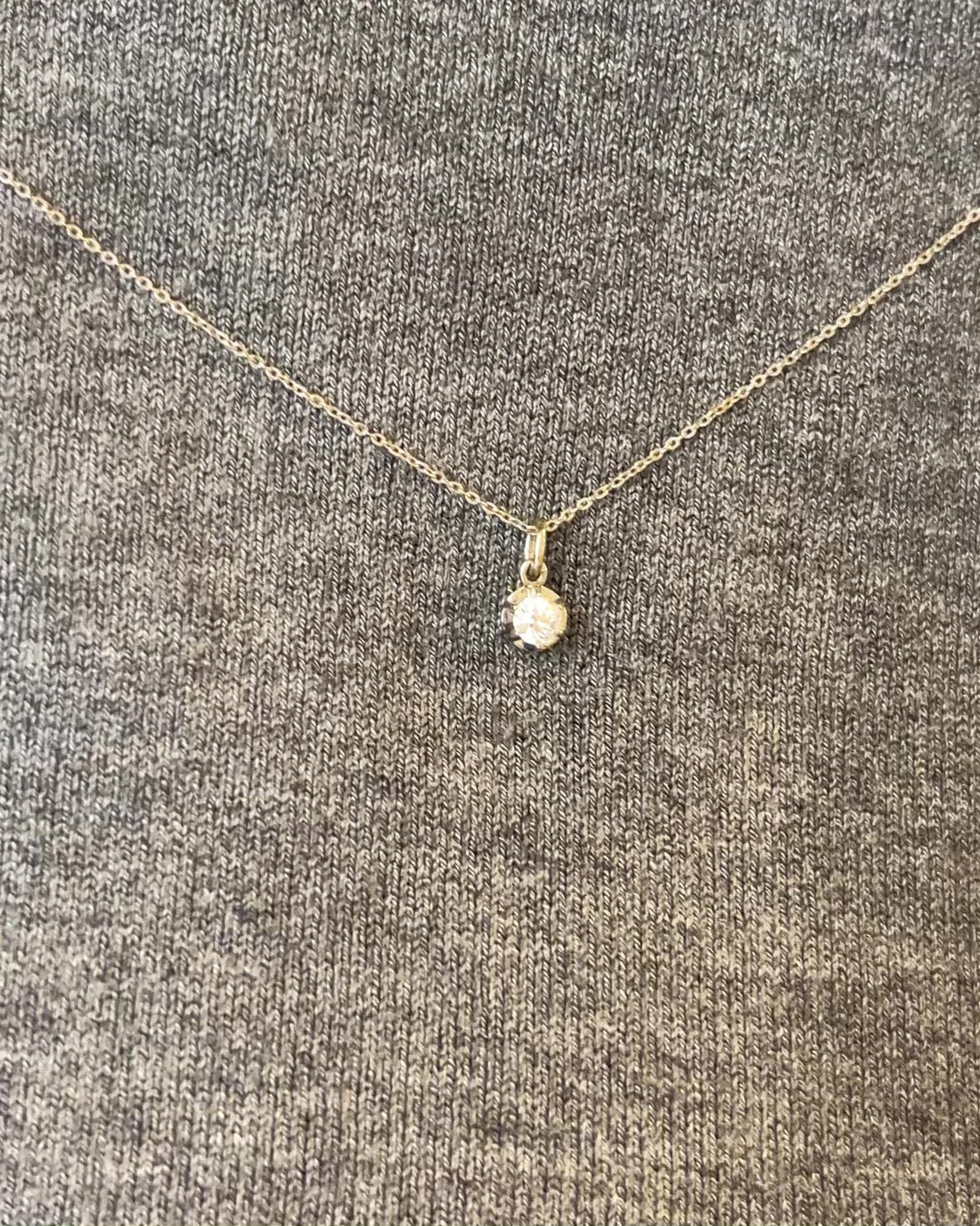 Pendentif Solitaire Diamant 0.27 carat &quot;Dana&quot;