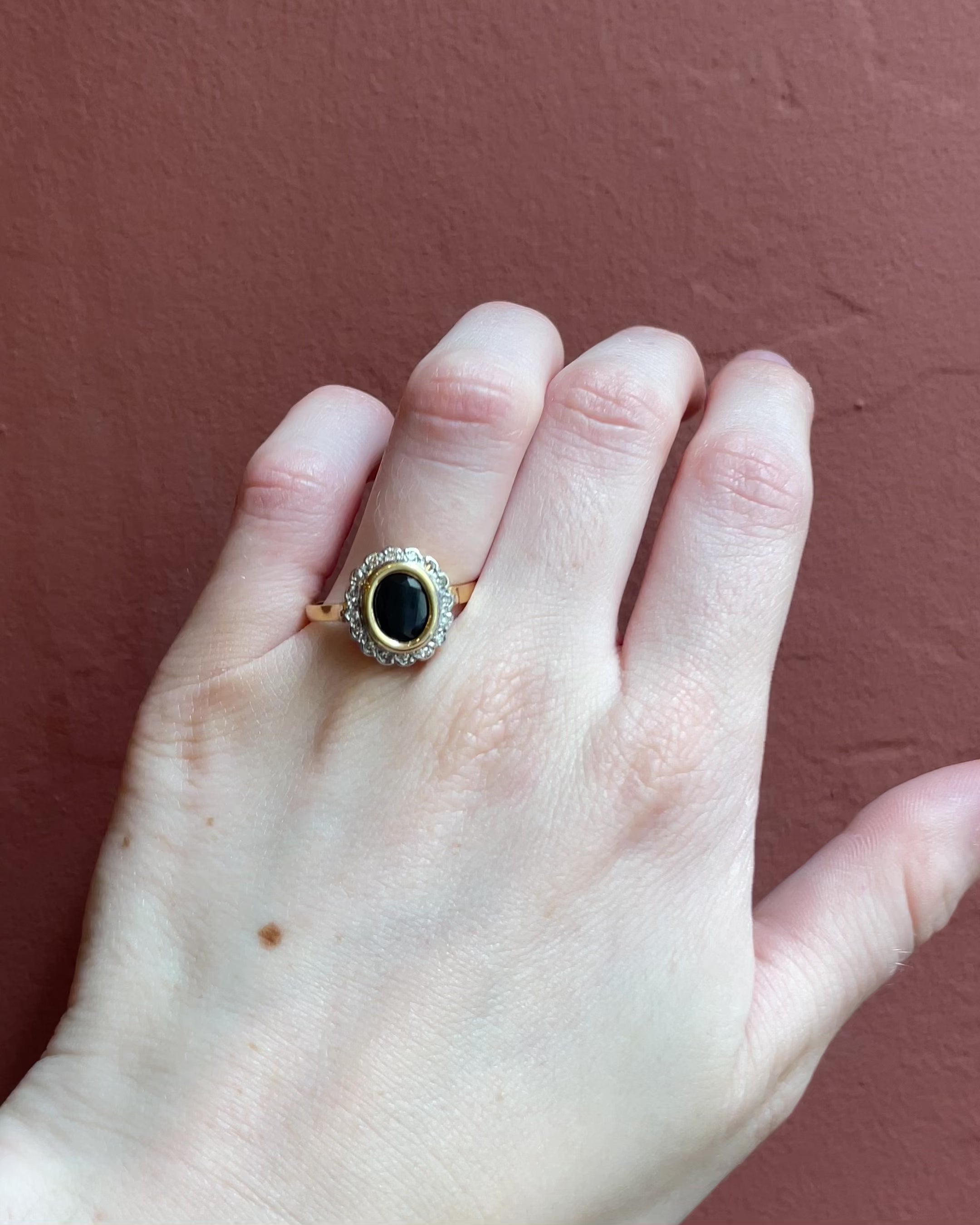 Bague Marguerite Saphir 1.65 carat &amp; Diamants “Maëlis”