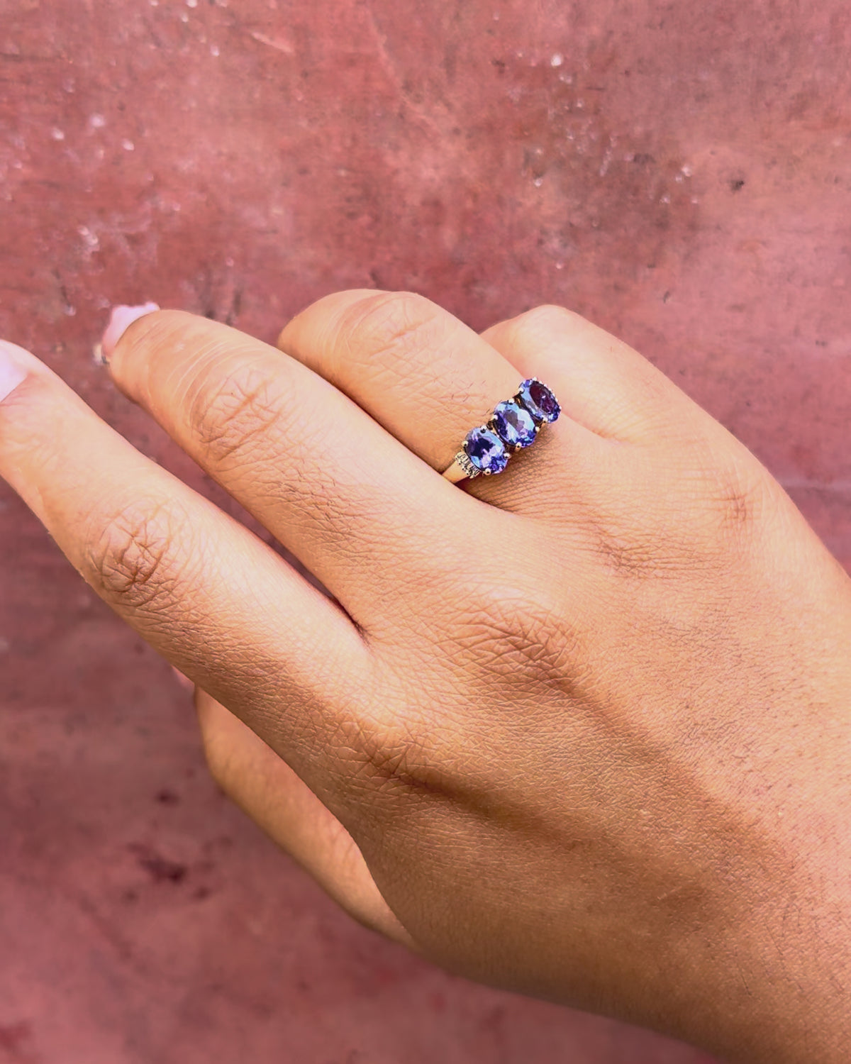 Bague Trilogie Tanzanite 2.10 carats &amp; Diamants "Anita"