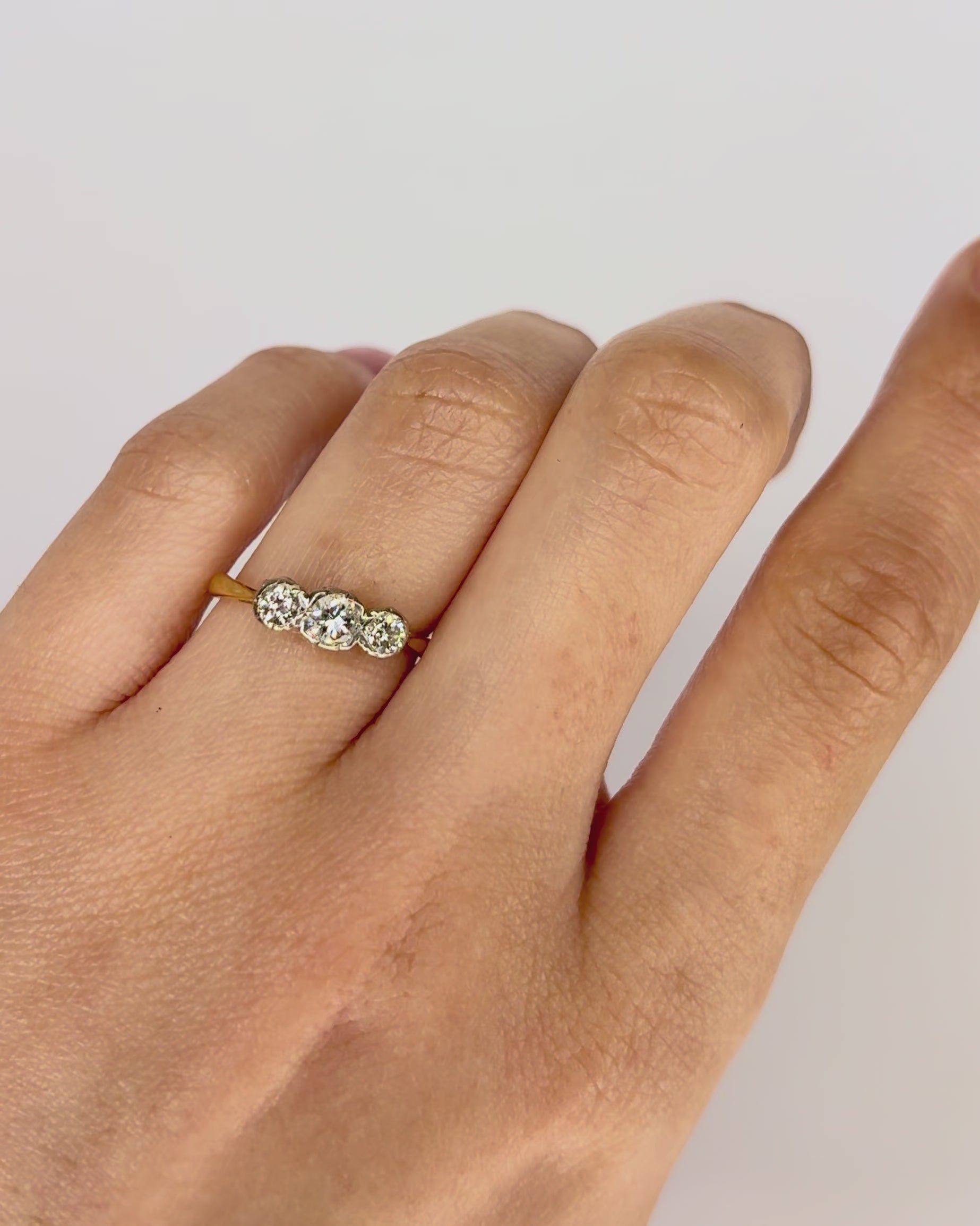 0.40 Carat Diamond Trilogy Ring "Angel"