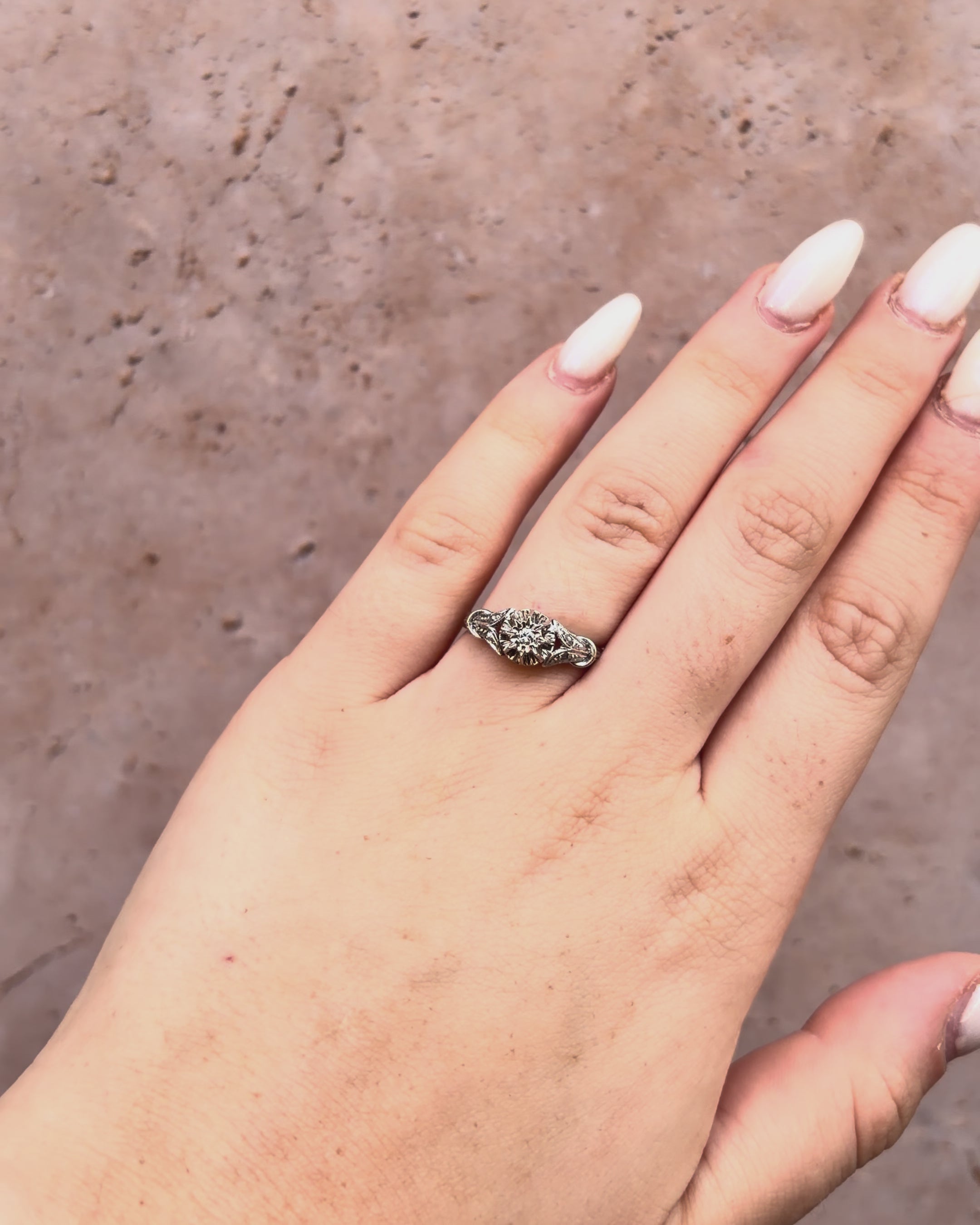 18-Carat White Gold Diamond Solitaire Ring "Mélisande"