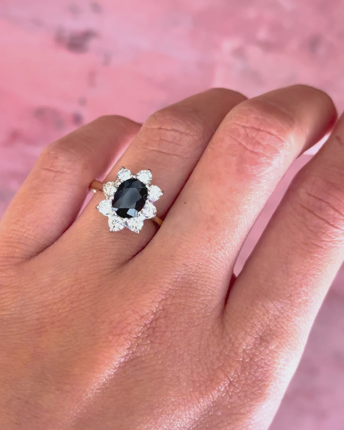 Bague Marguerite Saphir 1.45 carat &amp; Diamants 0.56 carat "Sidoine"