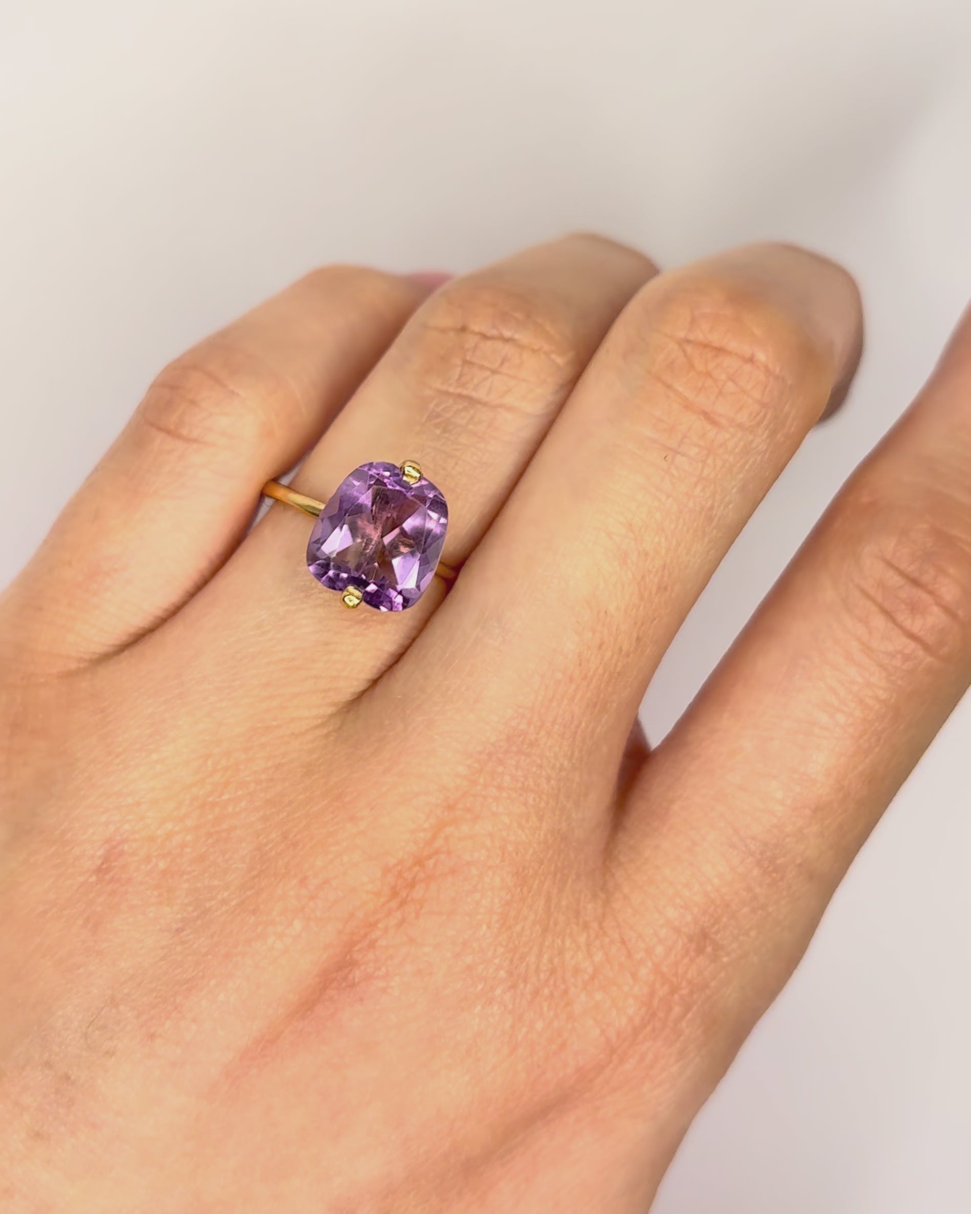 Bague Solitaire Améthyste 4 carats "Maïtena"